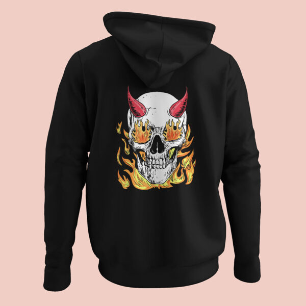 skullflamesblack